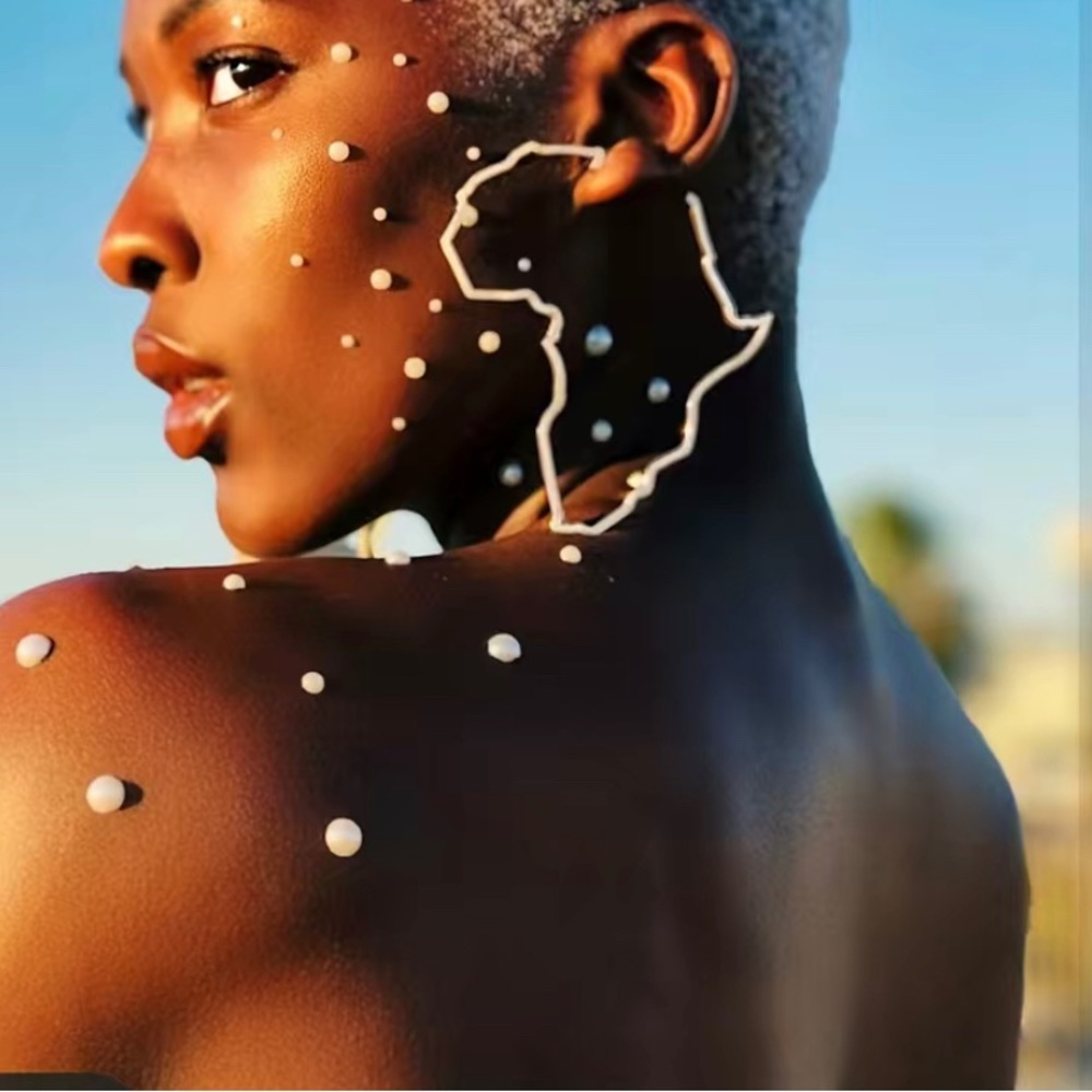 Hollow African Map Earrings Exaggerated Hollow Out Drop Earrings
